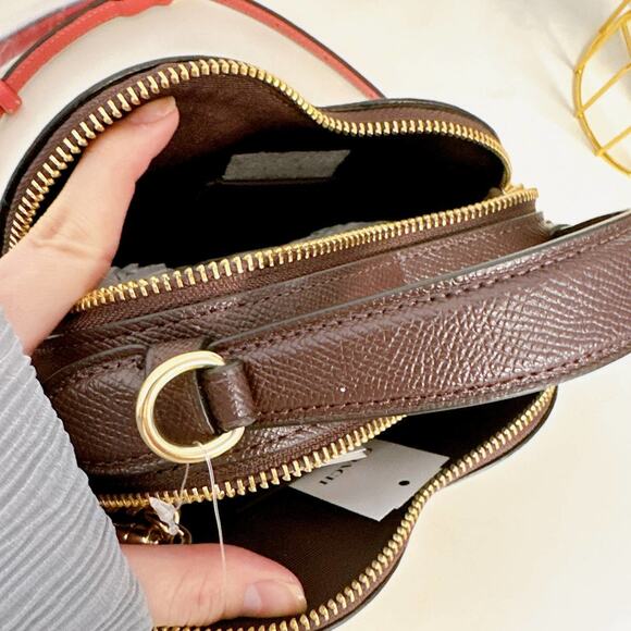 Coach CK523 Heart Crossbody In Signature Canvas With Heart IN Light Khaki Multi - Picture 6 of 8